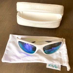 Genuine Oakley Women’s Disclosure sport sunglasses